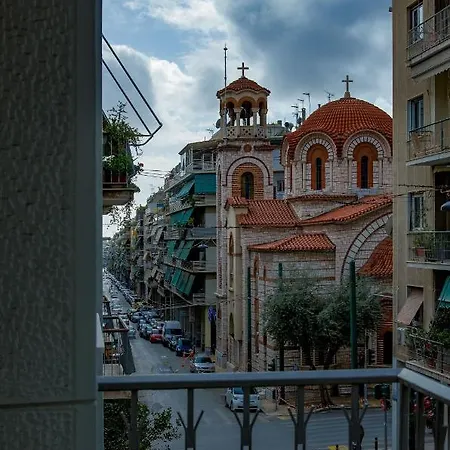 Beautiful 2Bd Apartment Near Historic Center Of Афины Экстерьер фото