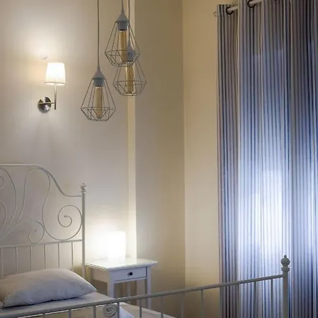 Beautiful 2Bd Apartment Near Historic Center Of Афины Экстерьер фото