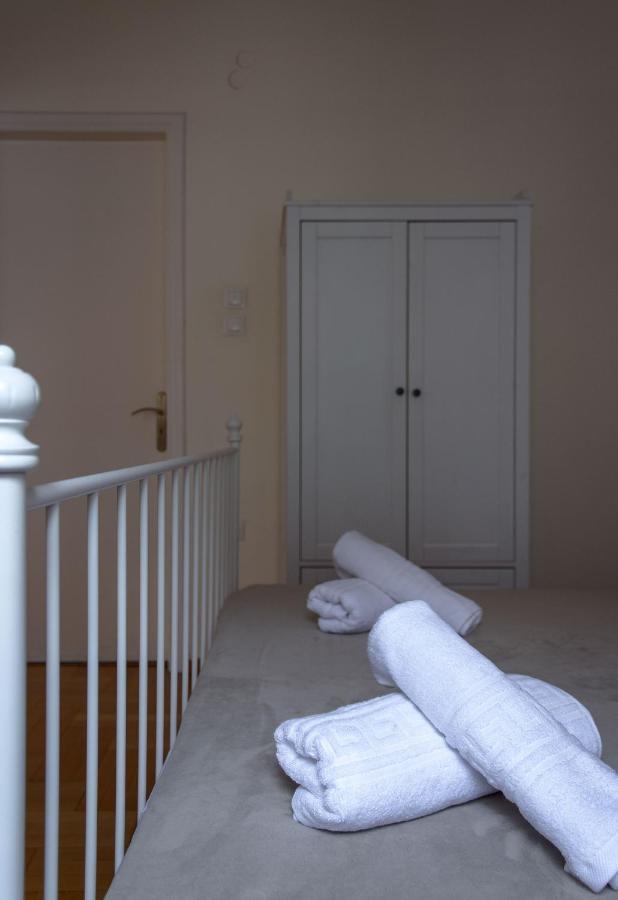 Apartment Beautiful 2bd Near Historic Center Of